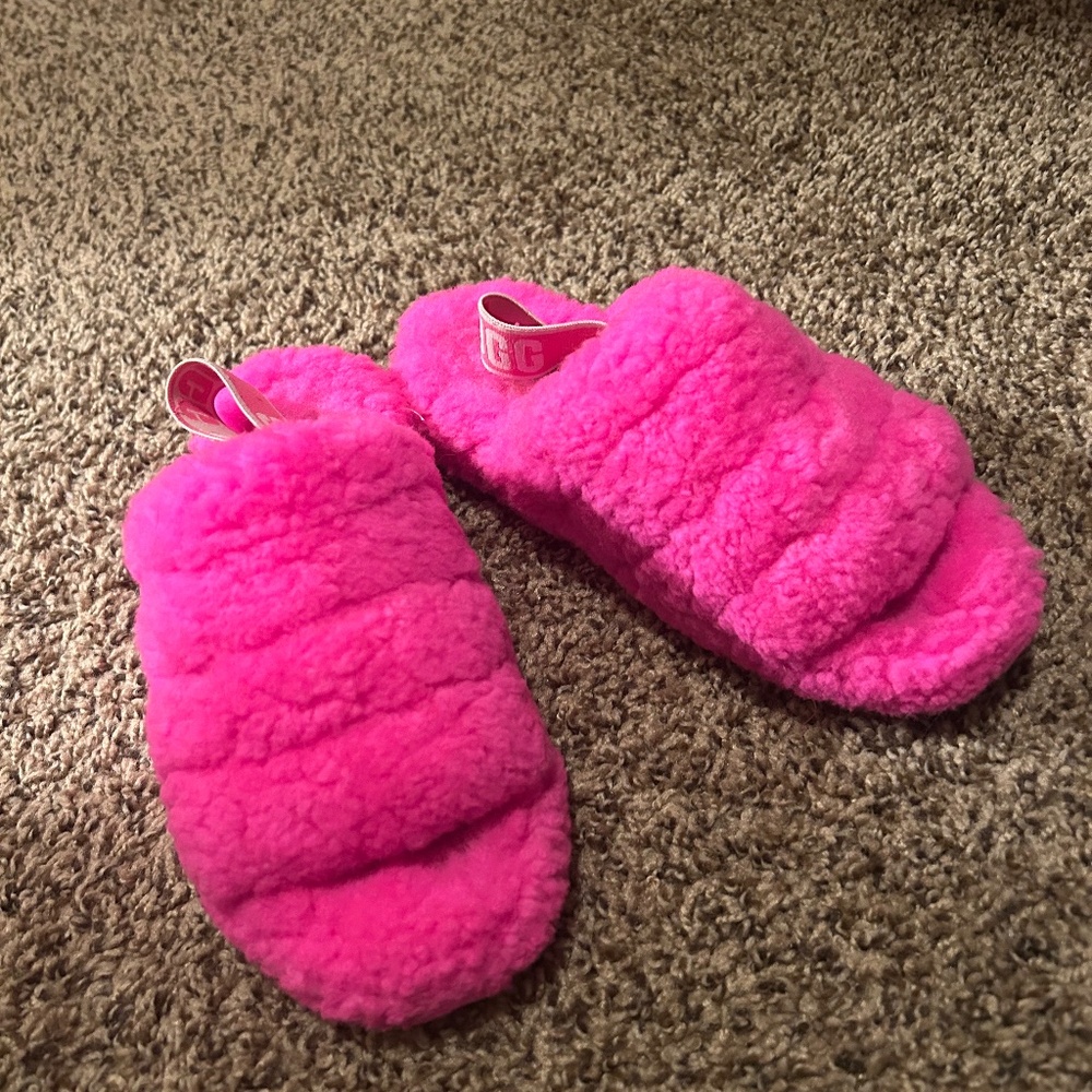 UGG Fluff Yeah Slide